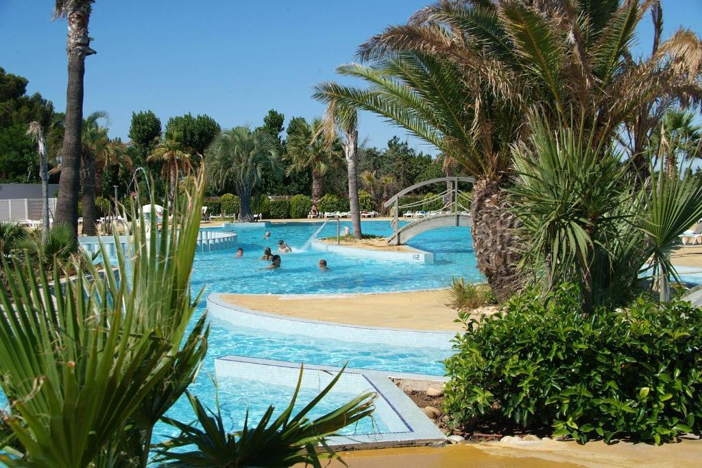 Camping Resort Les Champs Blancs Agde Eksteriør bilde
